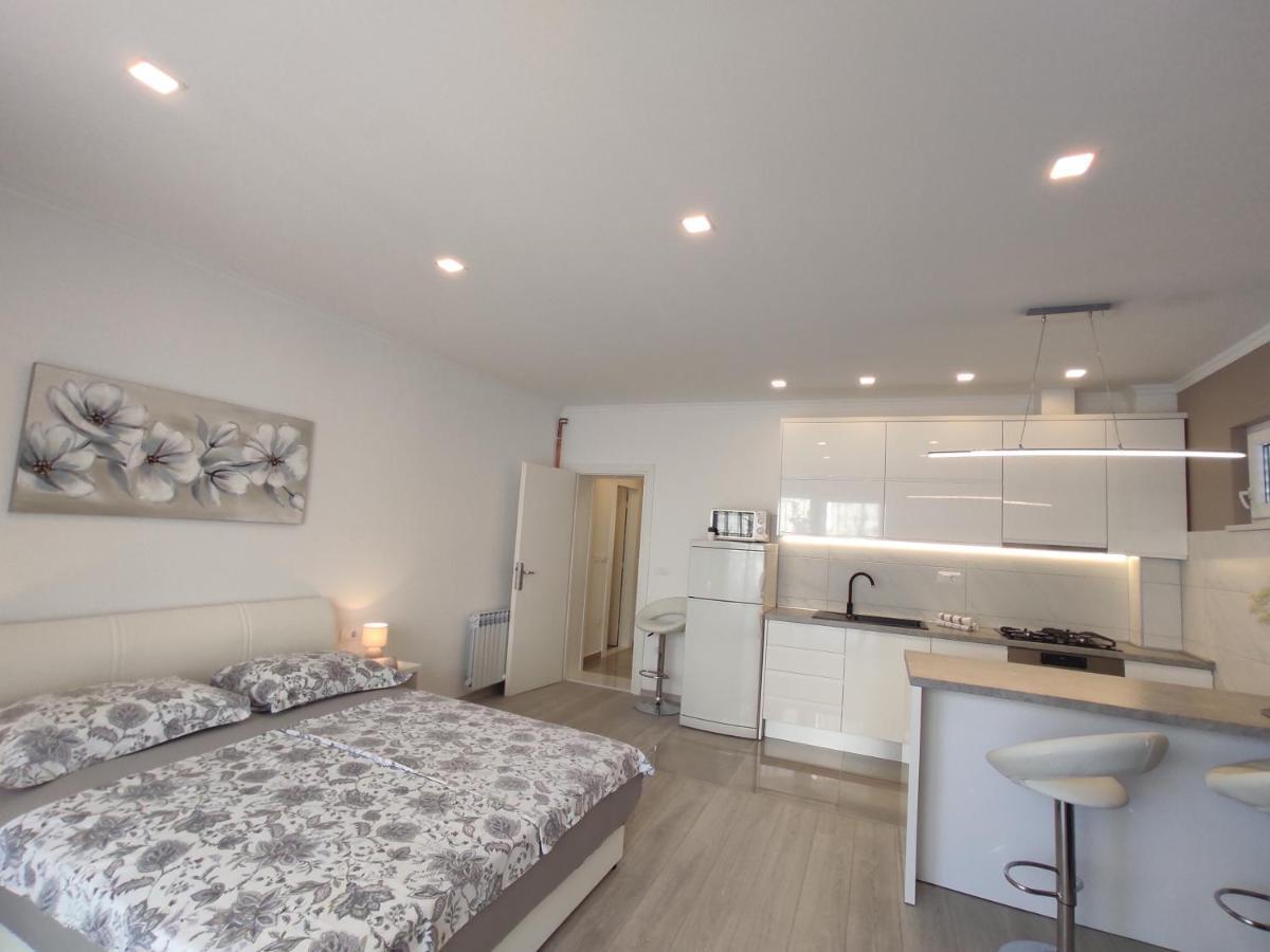 Villa Rossa 2 Tucepi Ngoại thất bức ảnh